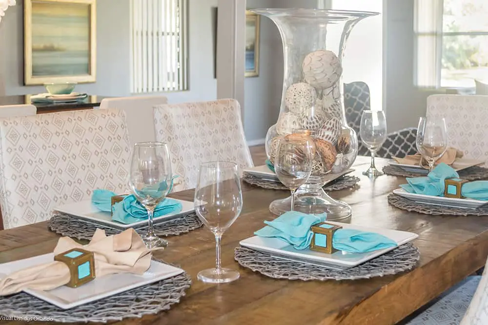 3 Ways to Decorate with Clear Vases and Apothecary Jars - MHM Professional  Staging