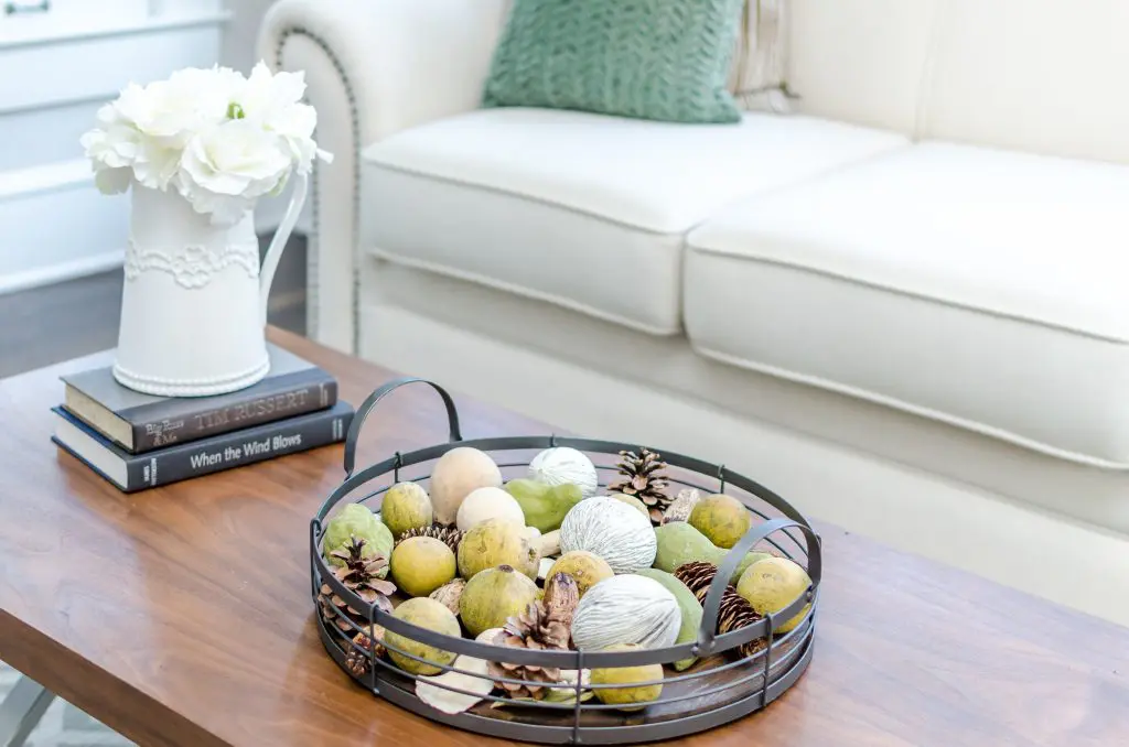Small accessories and books on a coffee table