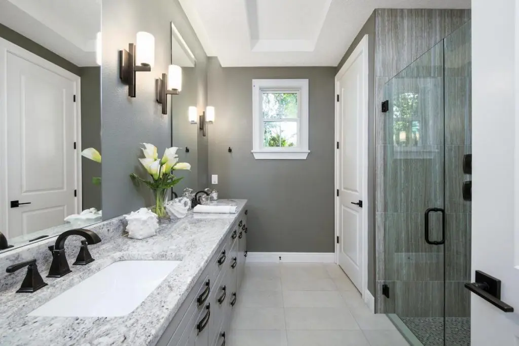 A bathroom staged by MHM Professional Staging.