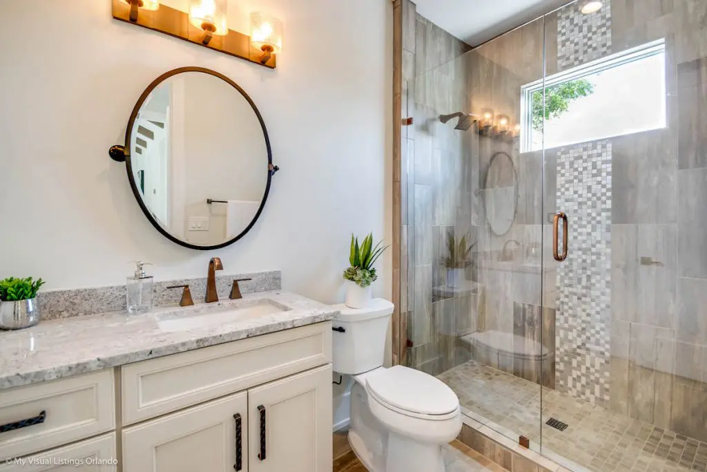 Exactly What to Do to Stage a Bathroom That Sells — True Design House